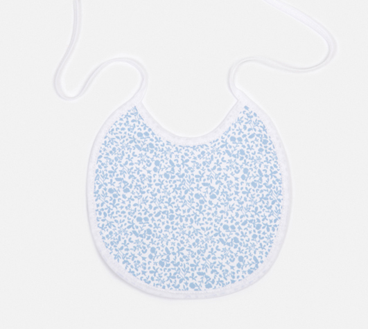 Babero hojitas azules