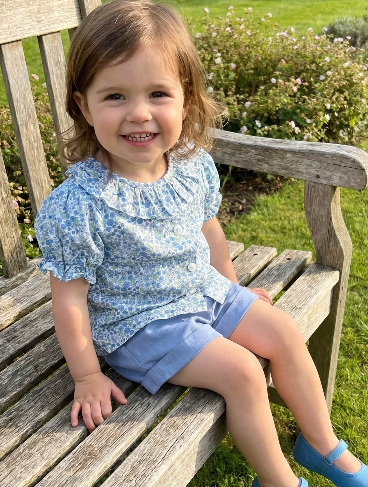 Blusa niña estampado Dana floral azul y verde