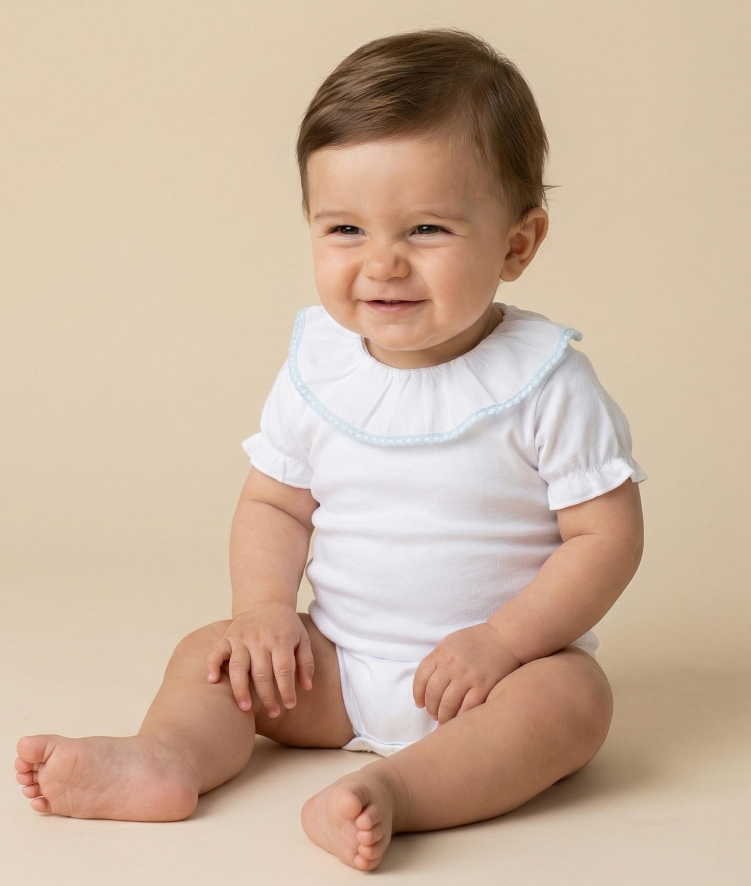 Body m/c volante batista puntilla azul