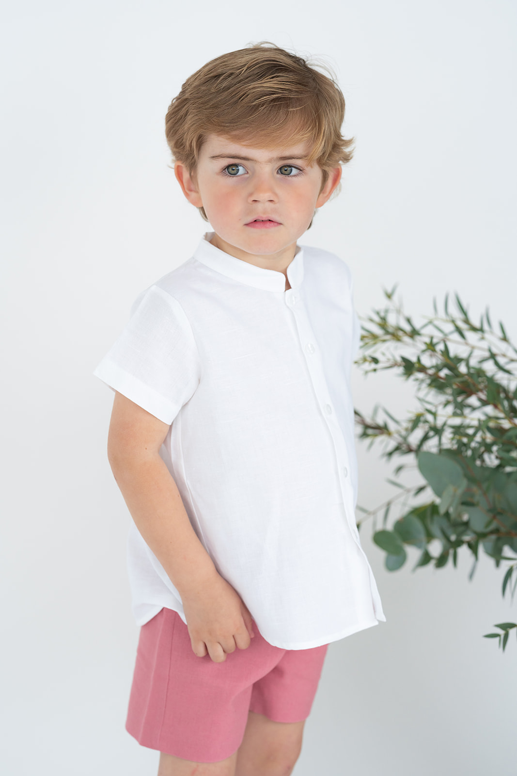 Camisa lino cuello mao manga corta blanca