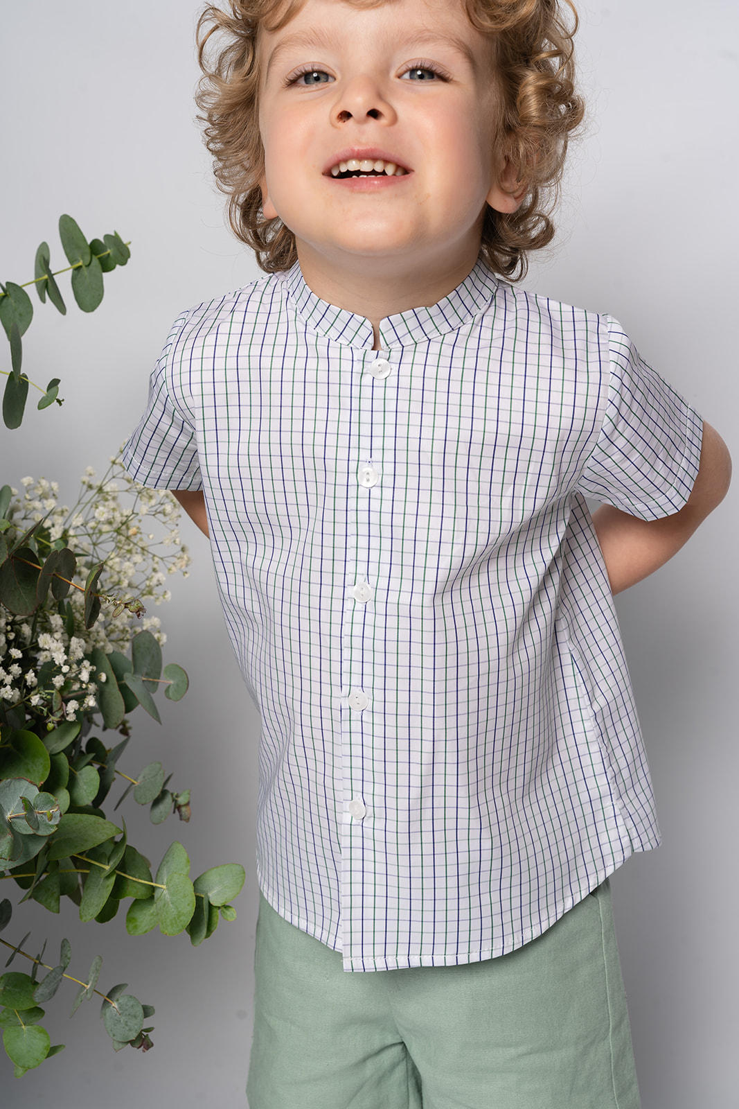 Camisa cuello mao manga corta cuadro verde y azul marino