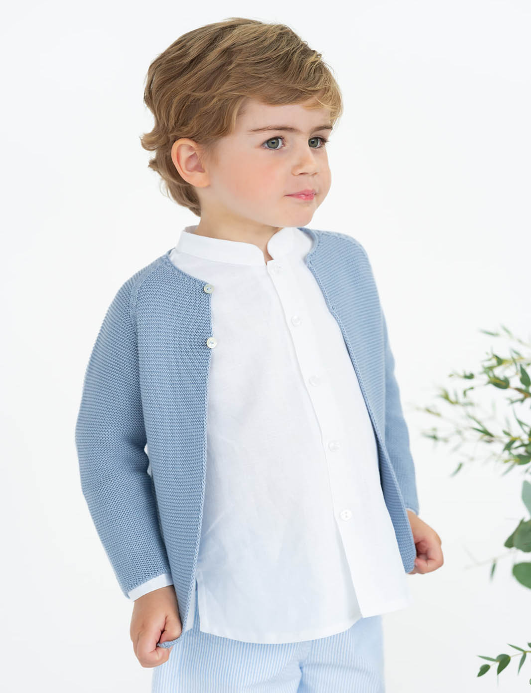 Chaqueta larga en punto perlé dos botones azul