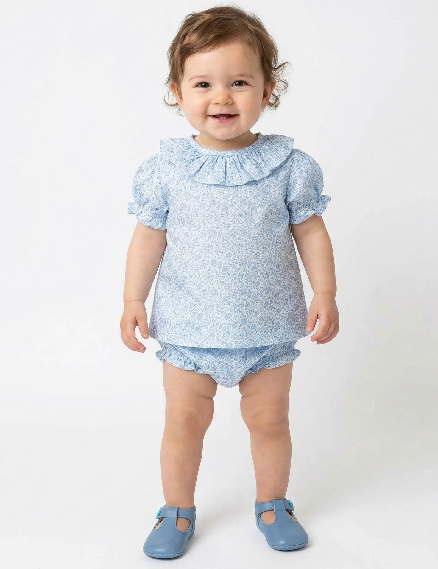 Conjunto de bebé blusa y cubre pañal trébol azul