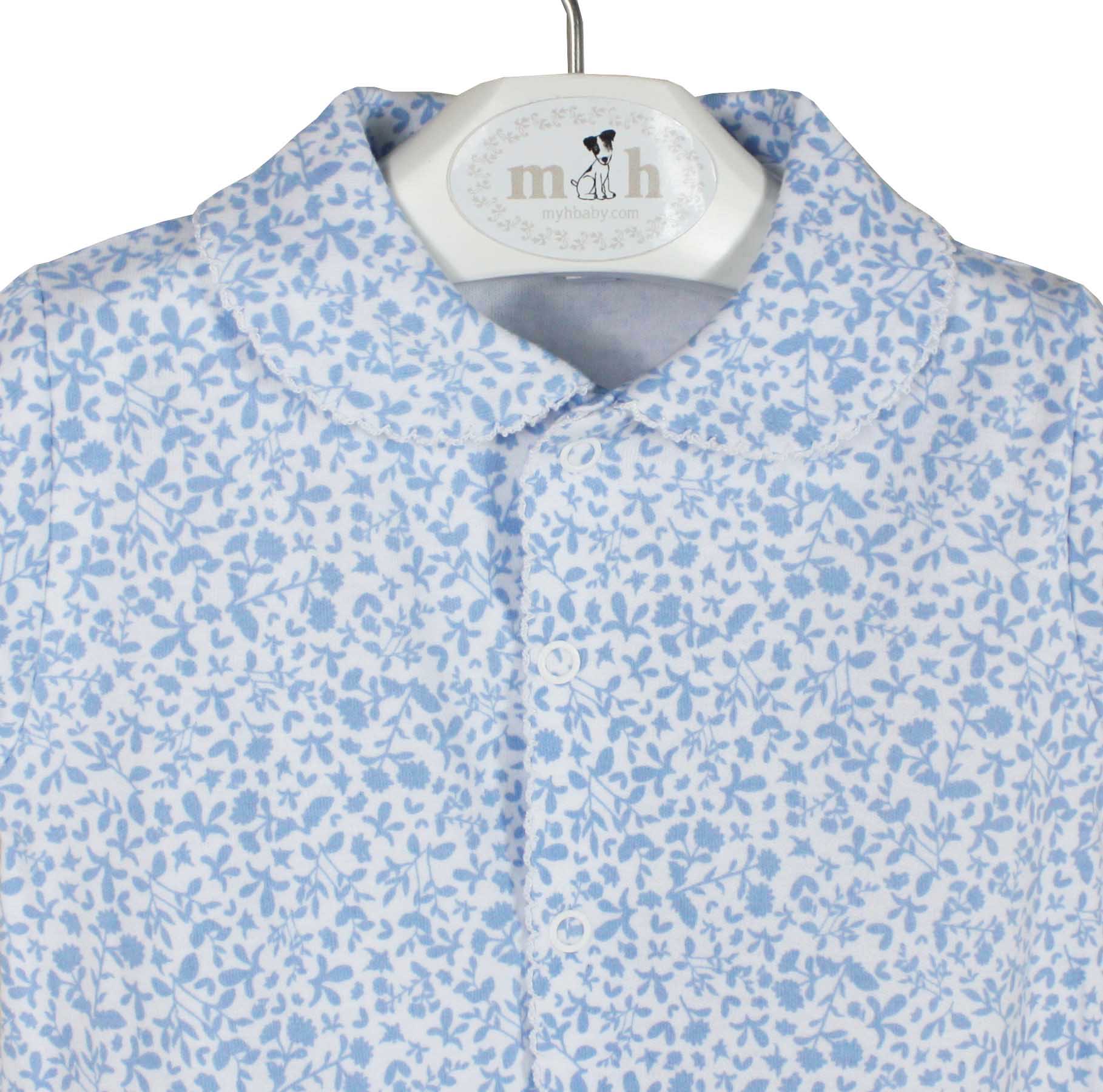 Pijama corto con hojitas azules