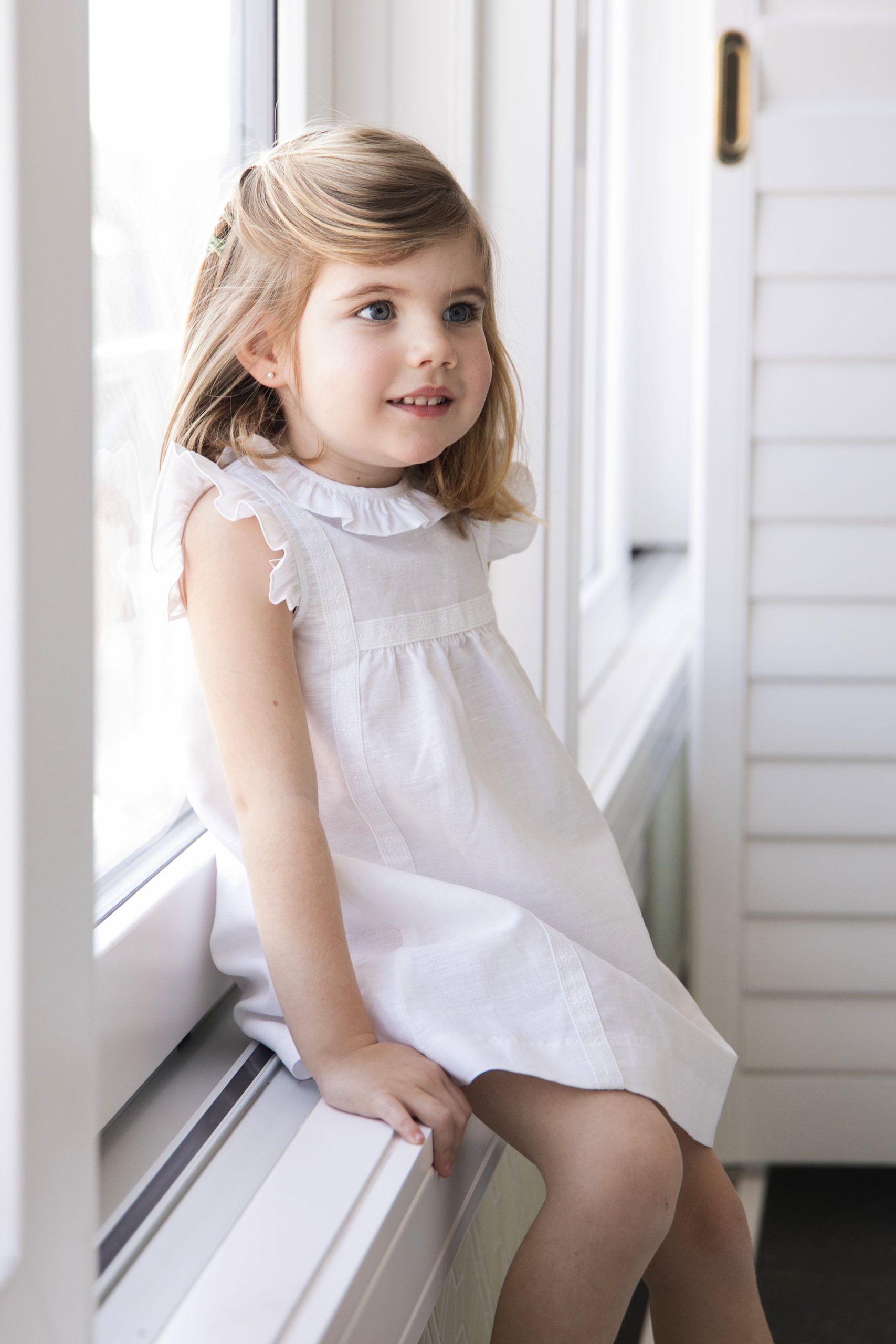 Vestido Celia en lino blanco