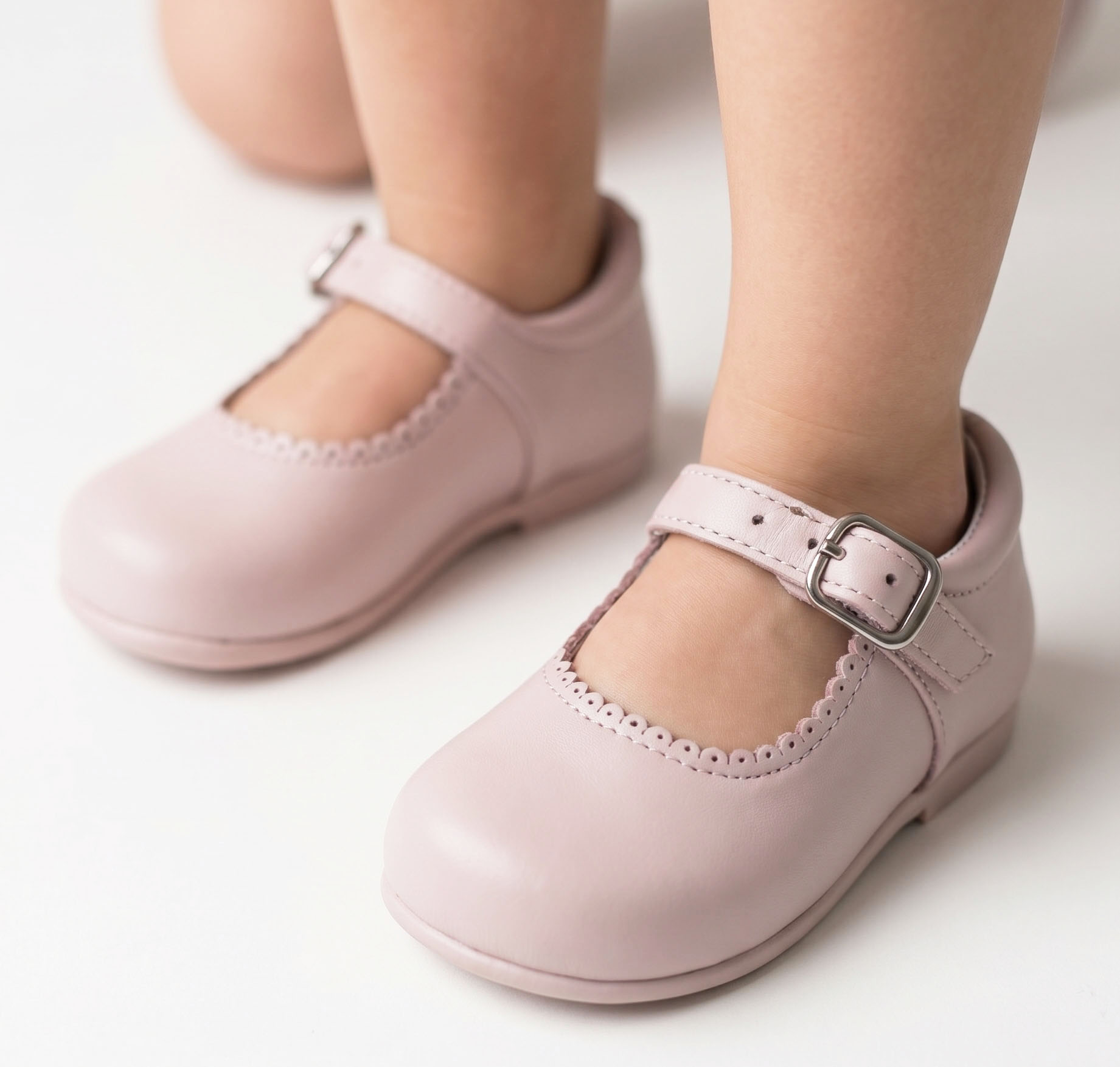 Zapato piel mercedita rosa